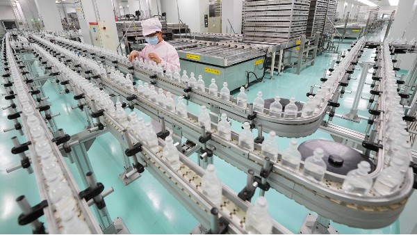 食品级润滑喷剂在制药生产设备中的应用