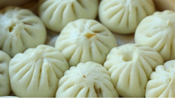 食品级润滑脂：筑牢包子生产设备安全防线的关键一环