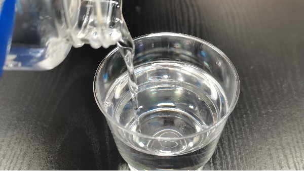 食品级液压油的颜色气味