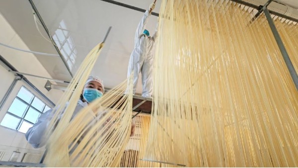 食品级润滑脂：守护挂面生产安全的“隐形卫士”