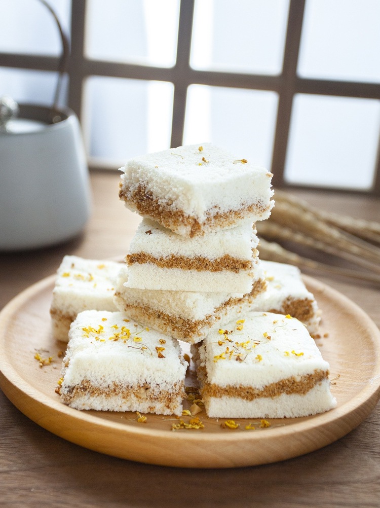 食品级润滑油如何提高桂花糕生产设备的工作效率