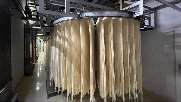 食品级齿轮油厂家的选择指南：关键因素分析
