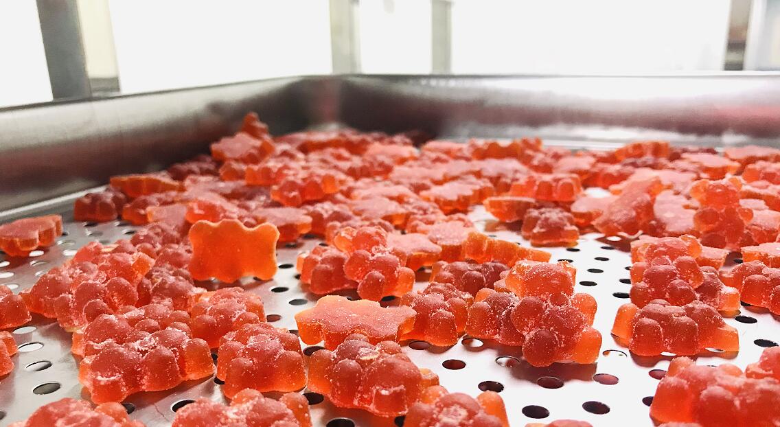 食品级润滑油如何提高软糖生产效率