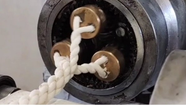 食品级润滑脂在麻花机维护上的应用